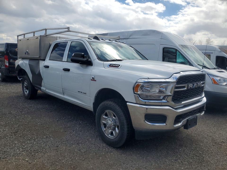 Продажа на аукционе авто 2022 Ram 2500, vin: 3C6UR5HL6NG382936, номер лота: 93307275