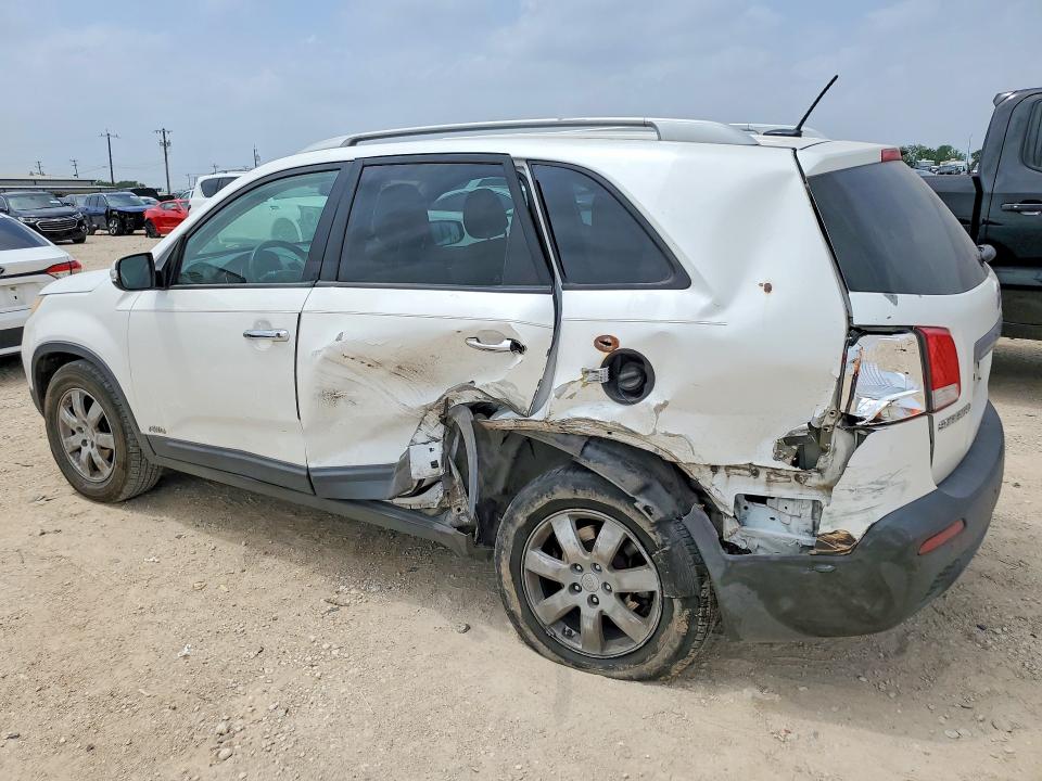 2011 Kia Sorento მანქანა იყიდება აუქციონზე, vin: 5XYKTDA18BG070423, აუქციონის ნომერი: 52777106