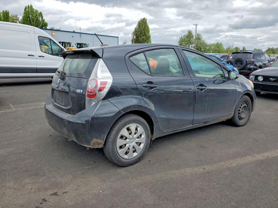 53657286 :رقم المزاد ، JTDKDTB3XC1020616 vin ، 2012 Toyota Prius C مزاد بيع