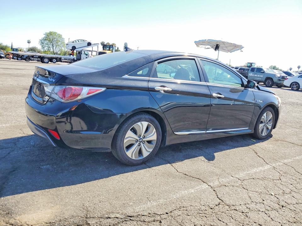 2013 Hyundai Sonata მანქანა იყიდება აუქციონზე, vin: KMHEC4A42DA079396, აუქციონის ნომერი: 52587606