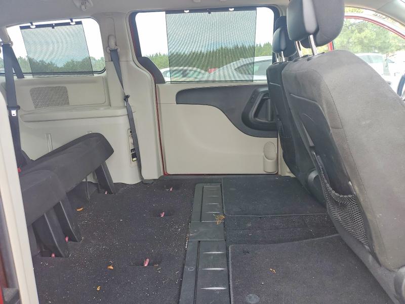 53218796 :رقم المزاد ، 2C4RC1BG3FR515068 vin ، 2015 Chrysler Town & Country مزاد بيع