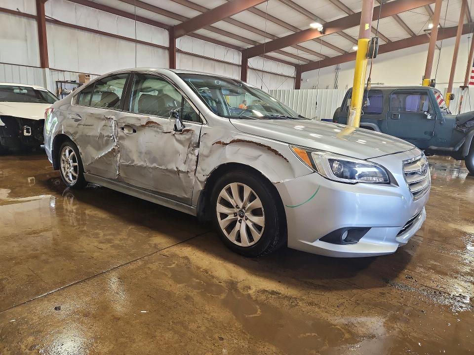 55132656 :رقم المزاد ، 4S3BNAH61H3007204 vin ، 2017 Subaru Legacy مزاد بيع