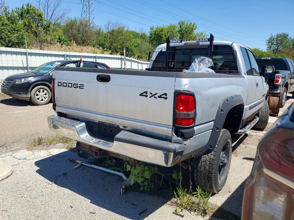 Продаж на аукціоні авто 2001 Dodge Ram 2500, vin: 1B7KF23Z31J518032, номер лоту: 52411956