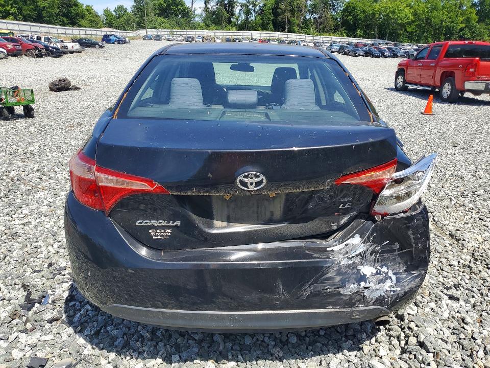 53698896 :رقم المزاد ، 2T1BURHE1JC980797 vin ، 2018 Toyota Corolla مزاد بيع