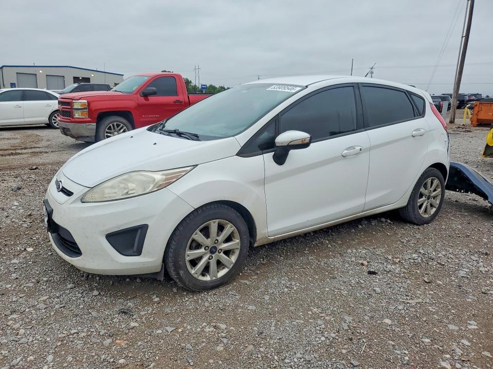 53909546 :رقم المزاد ، 3FADP4EJ3DM153454 vin ، 2013 Ford Fiesta مزاد بيع