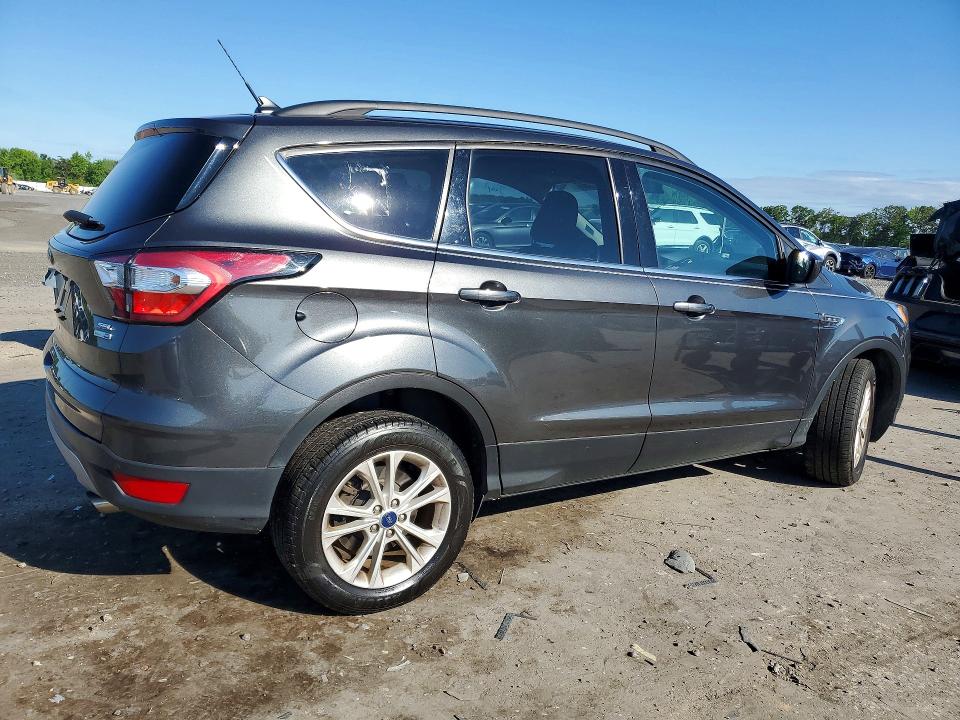 Продажа на аукционе авто 2018 Ford Escape, vin: 1FMCU9HD6JUC04692, номер лота: 53873316