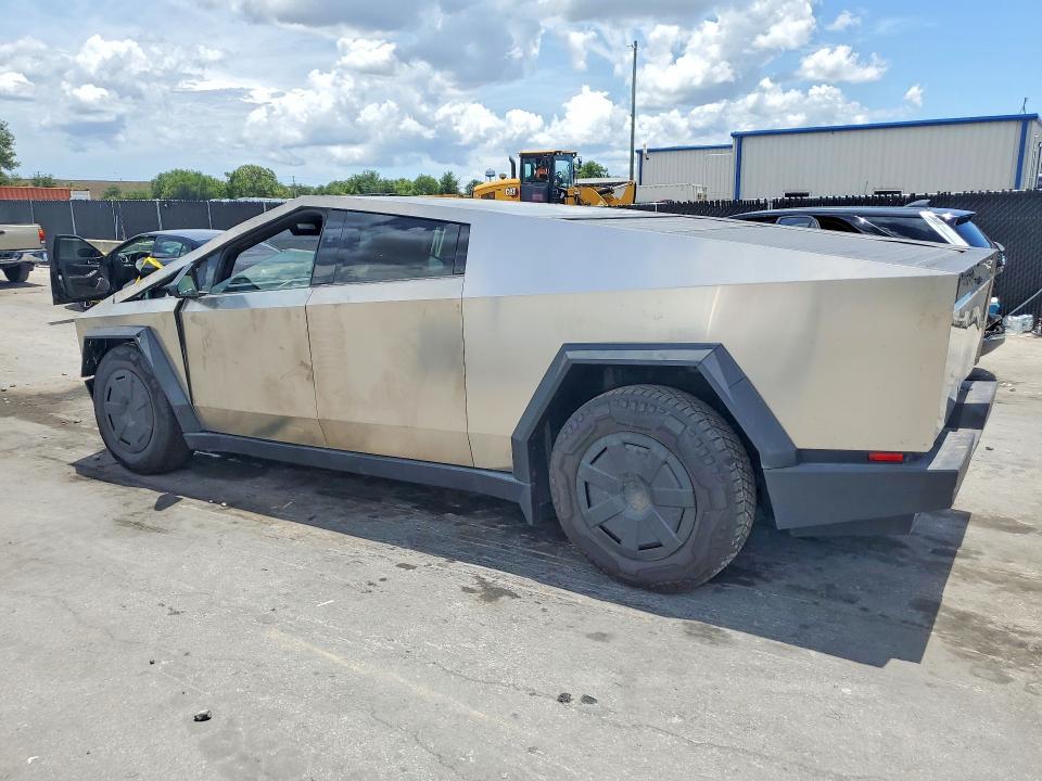 Продаж на аукціоні авто 2025 Tesla Cybertruck, vin: 7G2CEHED5SA075011, номер лоту: 53668726