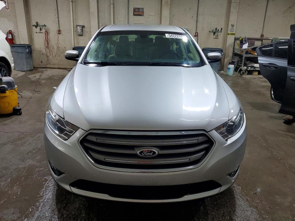 54222386 :رقم المزاد ، 1FAHP2E87DG130370 vin ، 2013 Ford Taurus مزاد بيع