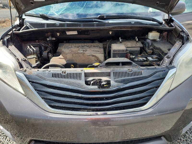 Продажа на аукционе авто 2011 Toyota Sienna, vin: 5TDJK3DC6BS008107, номер лота: 53126776