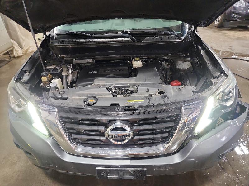 Продажа на аукционе авто 2017 Nissan Pathfinder, vin: 5N1DR2MN1HC647893, номер лота: 52869436