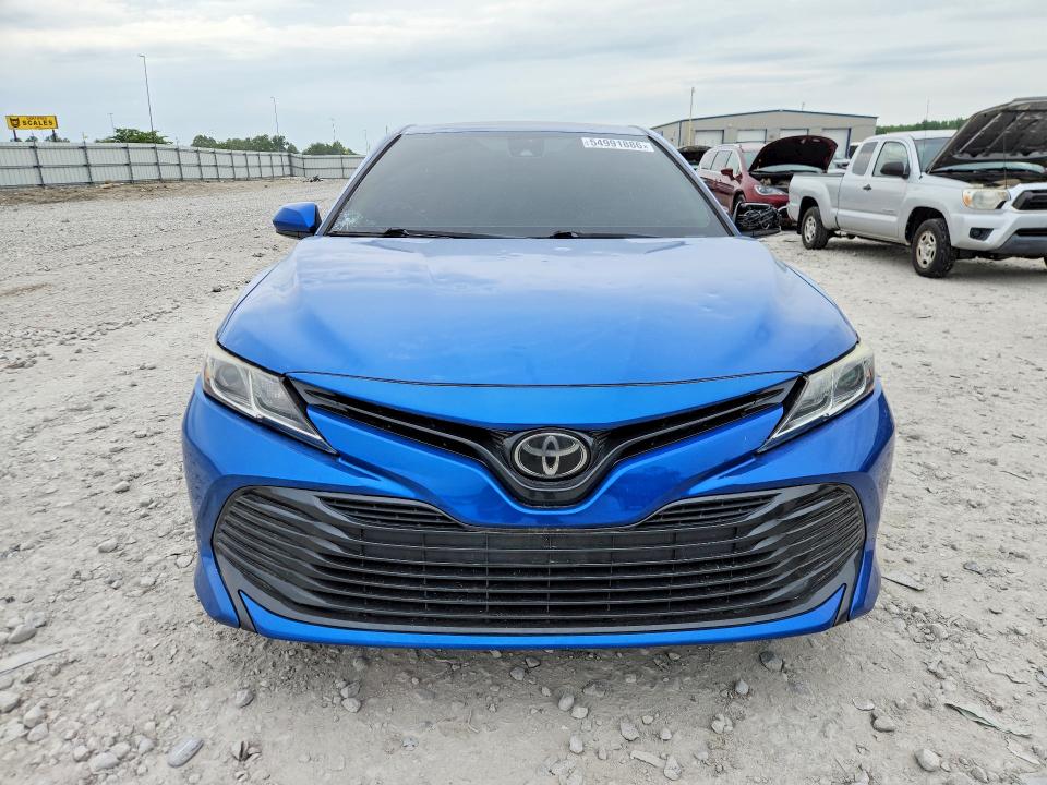 54991886 :رقم المزاد ، 4T1B11HK3KU261180 vin ، 2019 Toyota Camry مزاد بيع