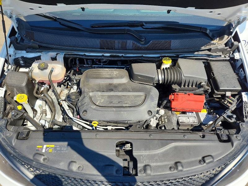Продажа на аукционе авто 2024 Chrysler Voyager, vin: 2C4RC1CG8RR108284, номер лота: 52599316