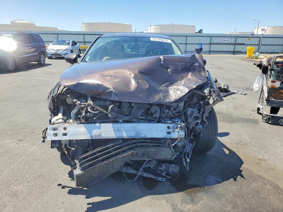 53126216 :رقم المزاد ، JTHKD5BH2B2031866 vin ، 2011 Lexus Ct مزاد بيع
