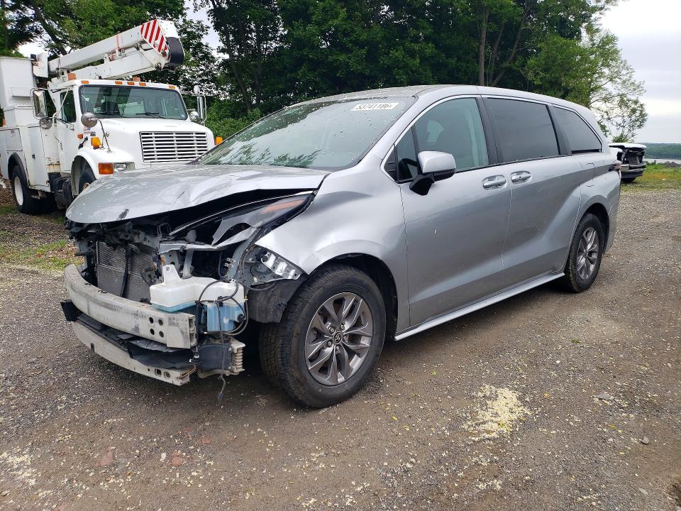 Auction sale of the 2022 Toyota Sienna, vin: 5TDKSKFC5NS062238, lot number: 53741186