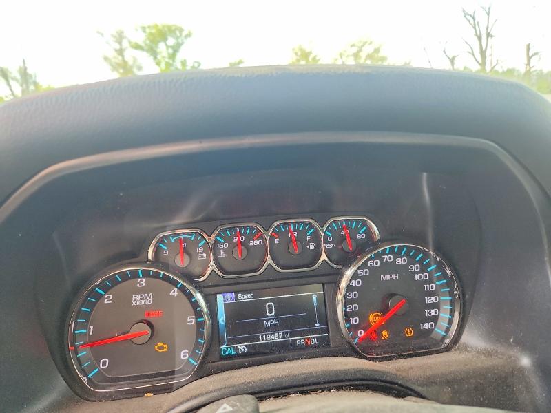 Продаж на аукціоні авто 2018 Chevrolet Silverado, vin: 1GCVKREH8JZ380110, номер лоту: 52426776