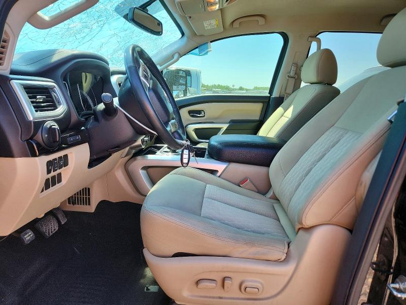 52948846 :رقم المزاد ، 1N6BA1F42GN506123 vin ، 2016 Nissan Titan مزاد بيع