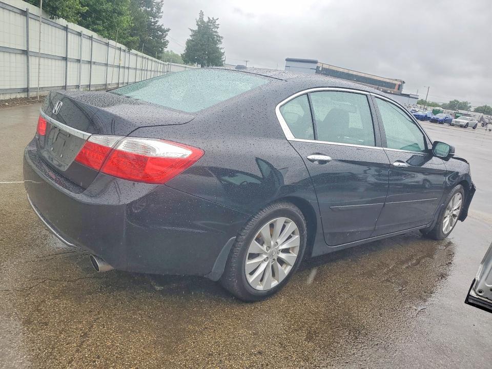 54483826 :رقم المزاد ، 1HGCR2F87DA124196 vin ، 2013 Honda Accord مزاد بيع