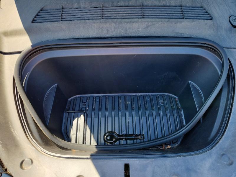 54555486 :رقم المزاد ، 7SAYGDEE6RA227220 vin ، 2024 Tesla Model Y مزاد بيع