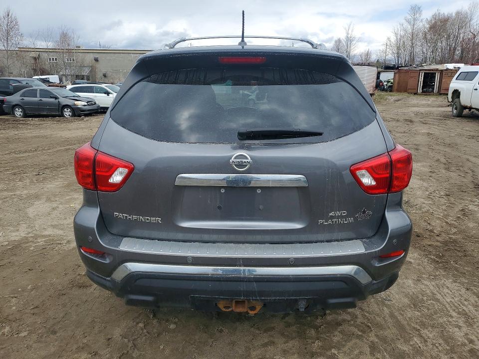 Продажа на аукционе авто 2017 Nissan Pathfinder, vin: 5N1DR2MM4HC671631, номер лота: 52866416