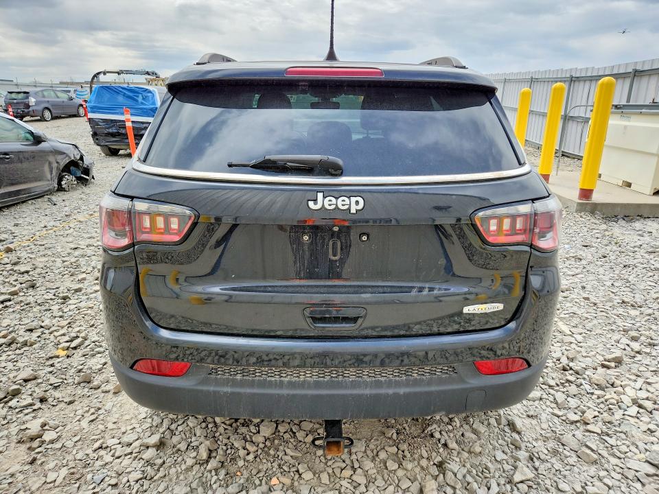 Продаж на аукціоні авто 2018 Jeep Compass, vin: 3C4NJCBB0JT137477, номер лоту: 52510866