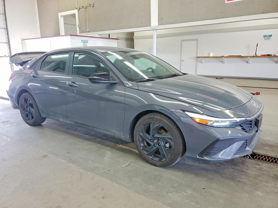 Продаж на аукціоні авто 2026 Hyundai Elantra, vin: KMHLM4DG8TU135705, номер лоту: 53758256