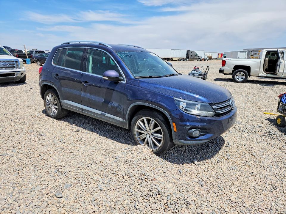 2013 Volkswagen Tiguan მანქანა იყიდება აუქციონზე, vin: WVGAV3AX4DW608184, აუქციონის ნომერი: 53790576