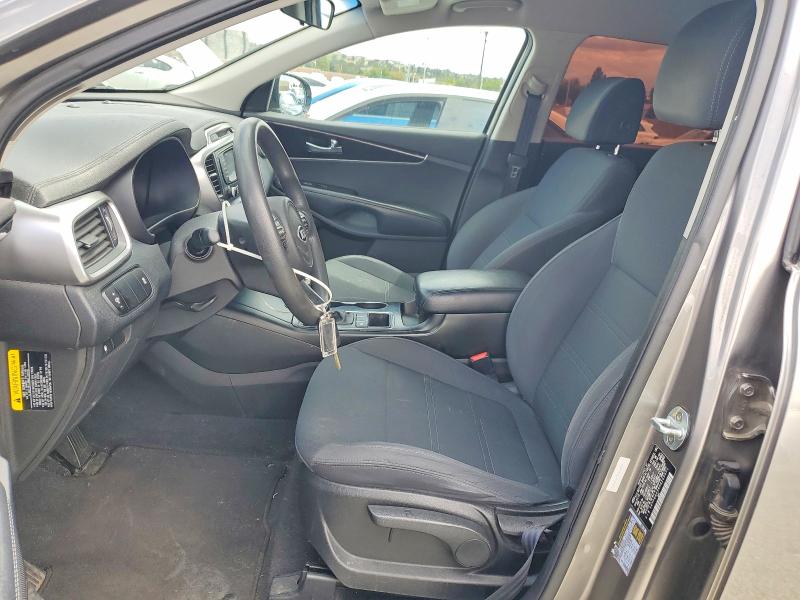 52424286 :رقم المزاد ، 5XYPG4A36HG245451 vin ، 2017 Kia Sorento مزاد بيع