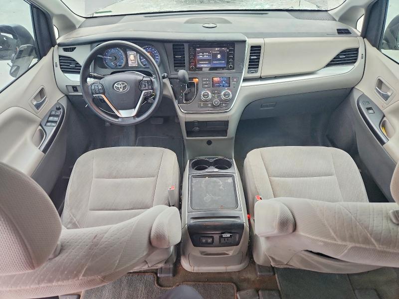 2018 Toyota Sienna მანქანა იყიდება აუქციონზე, vin: 5TDKZ3DC8JS921997, აუქციონის ნომერი: 54736416