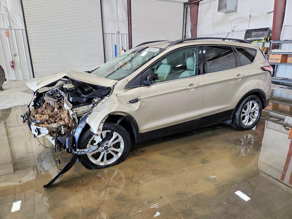 Продажа на аукционе авто 2018 Ford Escape, vin: 1FMCU0HDXJUA82687, номер лота: 54408156