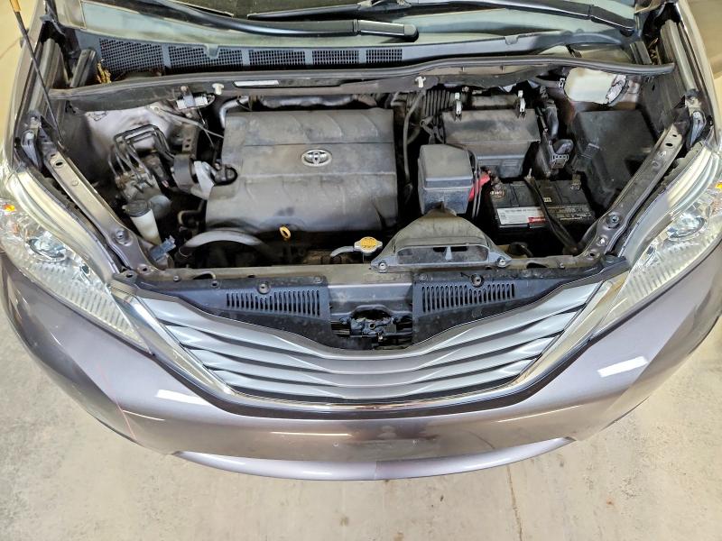 55381986 :رقم المزاد ، 5TDDK3DC1DS065475 vin ، 2013 Toyota Sienna مزاد بيع