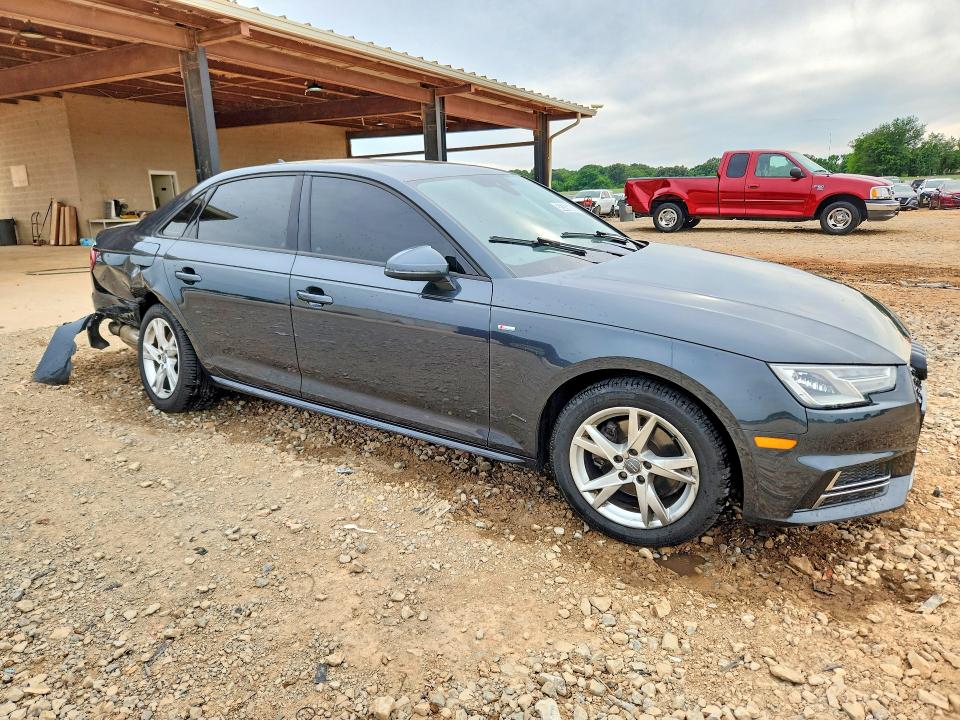 Продаж на аукціоні авто 2018 Audi A4, vin: WAUKMAF40JA118667, номер лоту: 52501276