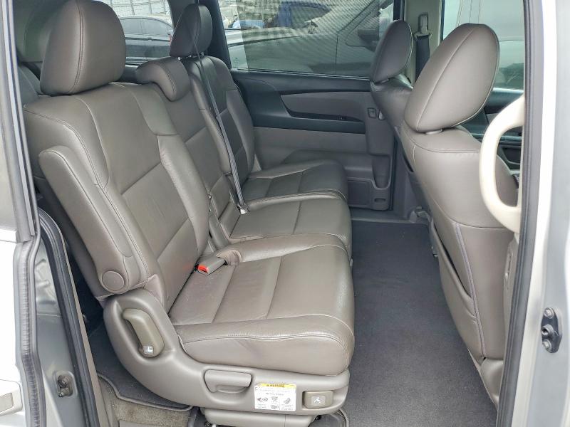 53283296 :رقم المزاد ، 5FNRL5H64CB141003 vin ، 2012 Honda Odyssey مزاد بيع