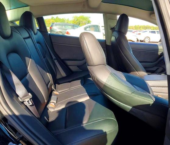 Продажа на аукционе авто 2019 Tesla Model 3, vin: 5YJ3E1EB4KF208563, номер лота: 53885796