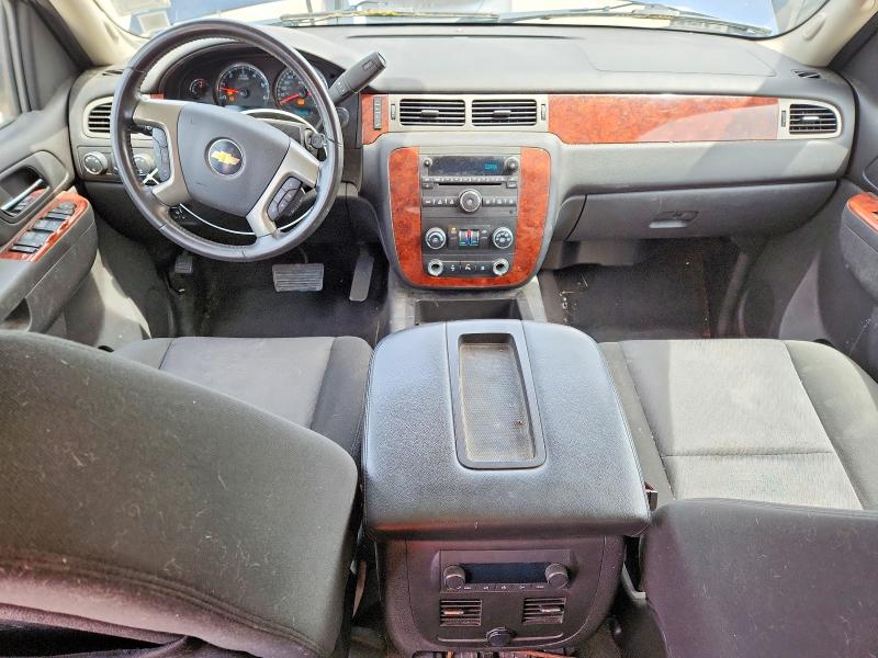 54828896 :رقم المزاد ، 3GNTKEE30BG106333 vin ، 2011 Chevrolet Avalanche مزاد بيع