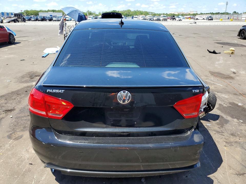 2015 Volkswagen Passat მანქანა იყიდება აუქციონზე, vin: 1VWAS7A36FC100818, აუქციონის ნომერი: 61688716