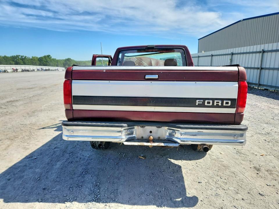 53051706 :رقم المزاد ، 1FTEF14NXNNA98996 vin ، 1992 Ford F150 مزاد بيع
