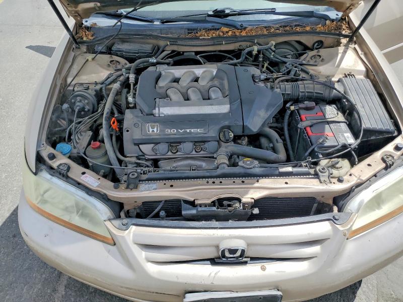 53666306 :رقم المزاد ، 1HGCG16591A086598 vin ، 2001 Honda Accord مزاد بيع