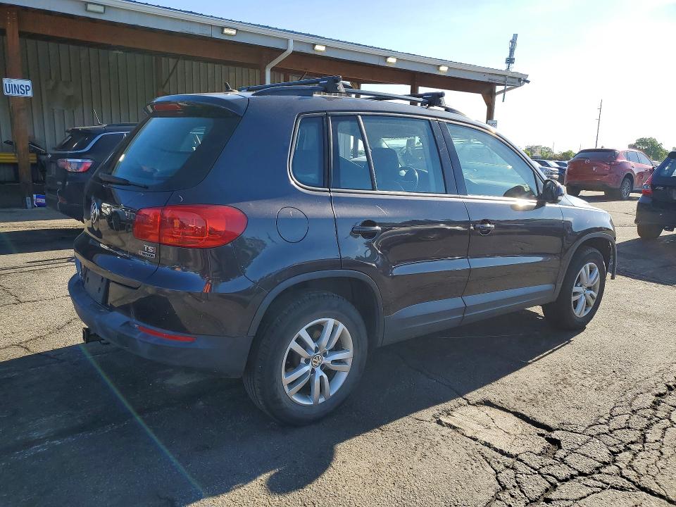 54392026 :رقم المزاد ، WVGBV7AX8GW608544 vin ، 2016 Volkswagen Tiguan مزاد بيع