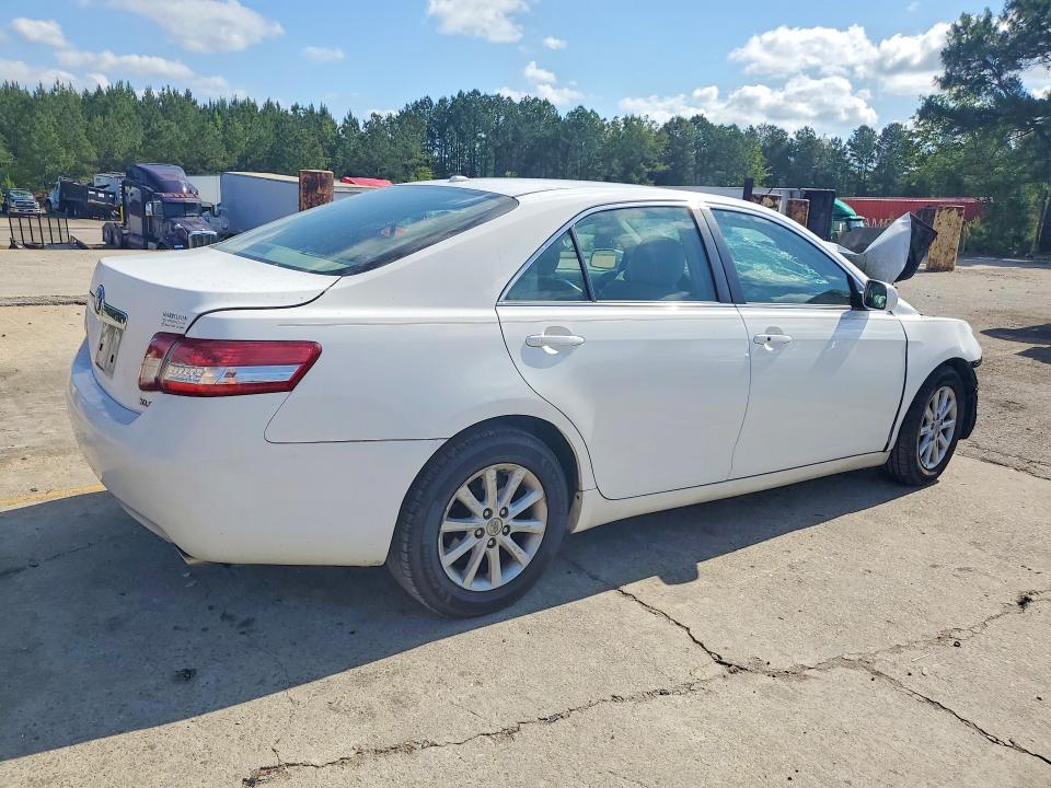 2010 Toyota Camry მანქანა იყიდება აუქციონზე, vin: 4T1BF3EK3AU528463, აუქციონის ნომერი: 54064136