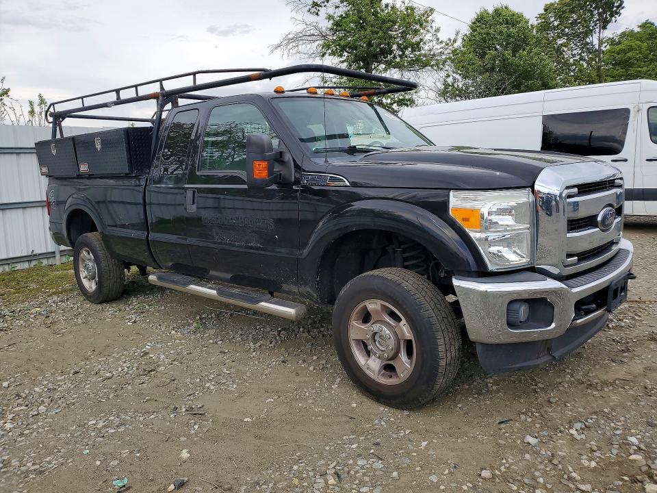 53101796 :رقم المزاد ، 1FT7X2B64GEA30543 vin ، 2016 Ford F250 مزاد بيع