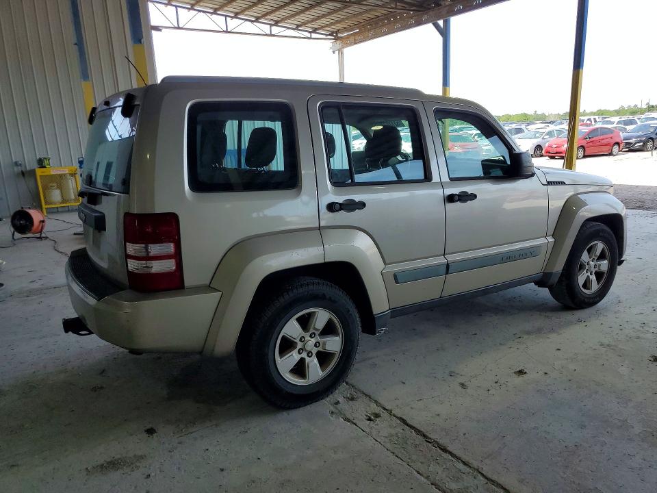 53124486 :رقم المزاد ، 1J4PP2GK3AW129677 vin ، 2010 Jeep Liberty مزاد بيع