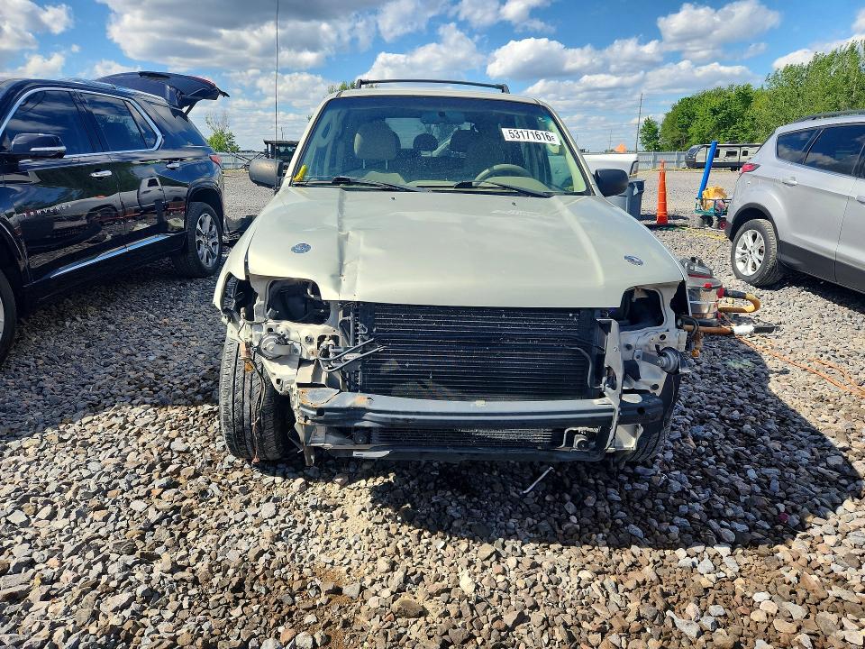 2006 Ford Escape მანქანა იყიდება აუქციონზე, vin: 1FMYU03196KA11597, აუქციონის ნომერი: 53171616