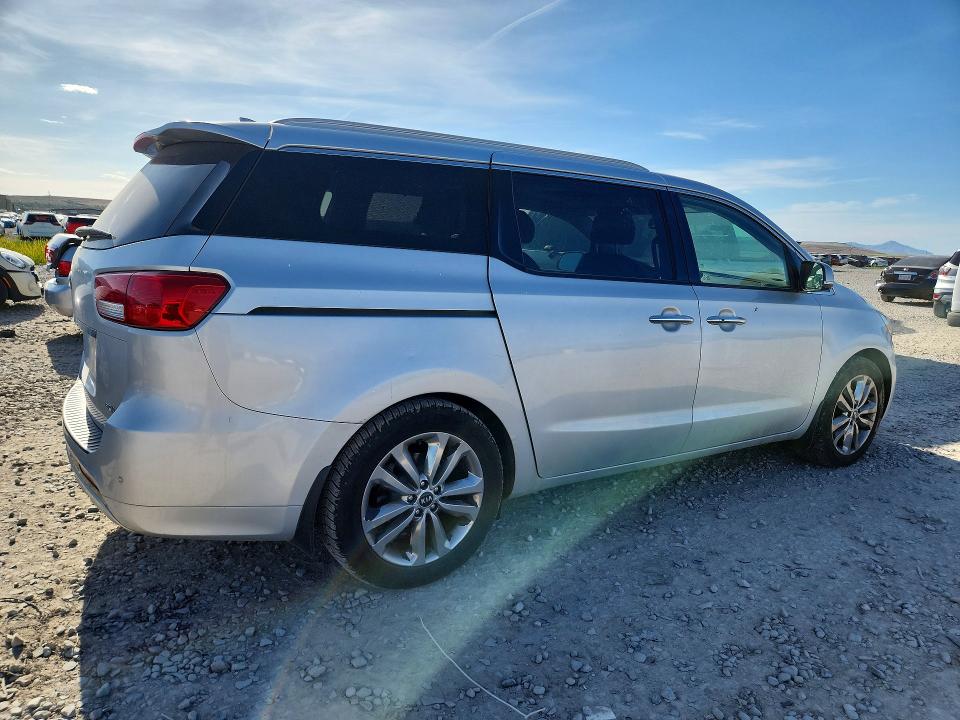 2015 Kia Sedona მანქანა იყიდება აუქციონზე, vin: KNDME5C15F6037913, აუქციონის ნომერი: 53399736