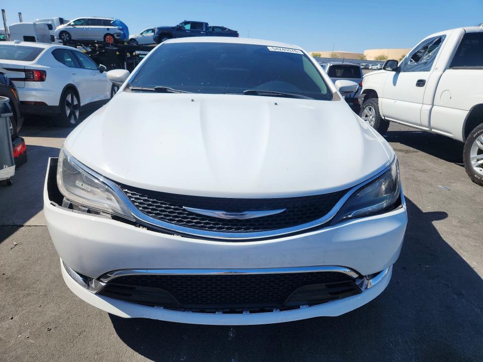 54245576 :رقم المزاد ، 1C3CCCCB5FN525106 vin ، 2015 Chrysler 200 مزاد بيع