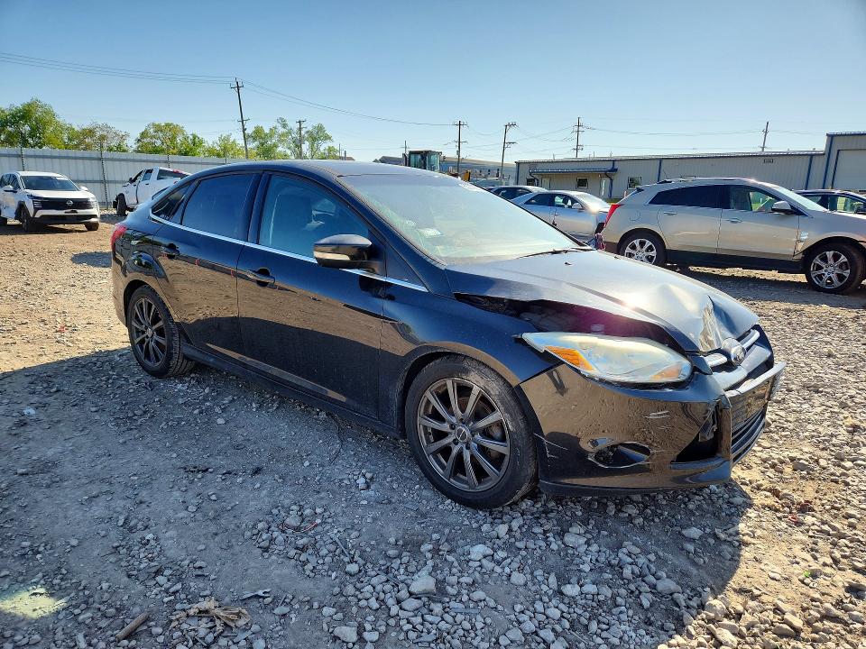 Продажа на аукционе авто 2012 Ford Focus, vin: 1FAHP3H20CL390810, номер лота: 53976616
