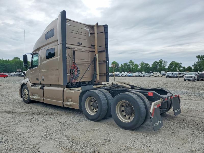 52699666 :رقم المزاد ، 4V4NC9EH9LN240515 vin ، 2020 Volvo Vn مزاد بيع