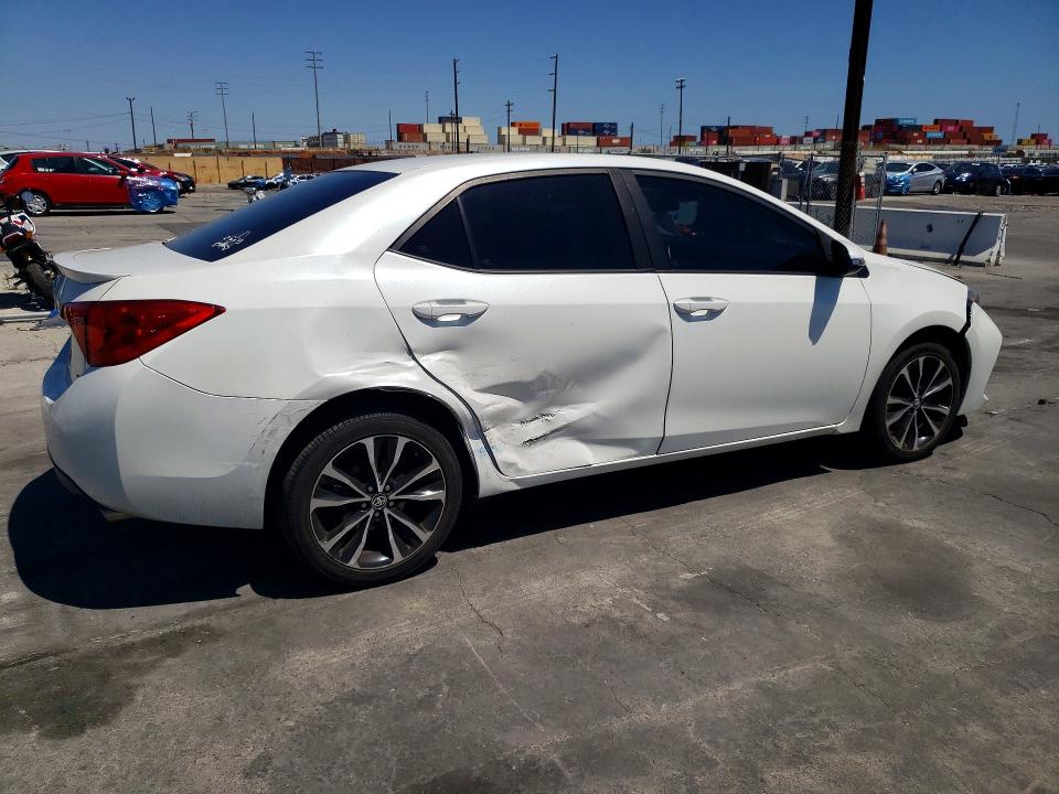 2018 Toyota Corolla მანქანა იყიდება აუქციონზე, vin: 5YFBURHE2JP792337, აუქციონის ნომერი: 52598666