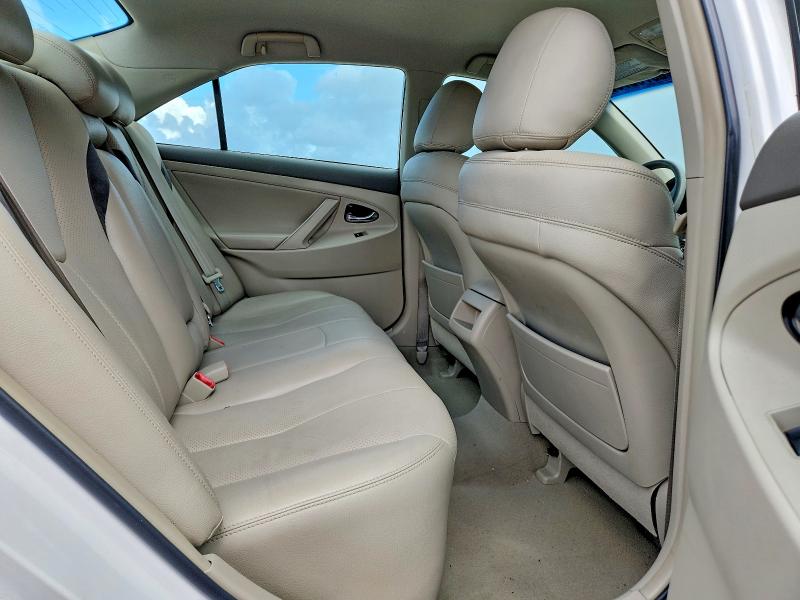 53739786 :رقم المزاد ، 4T1BF3EK0BU673882 vin ، 2011 Toyota Camry مزاد بيع