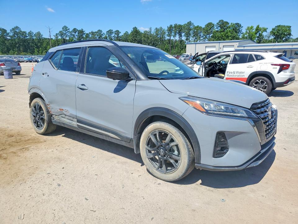 2024 Nissan Kicks მანქანა იყიდება აუქციონზე, vin: 3N1CP5DV1RL477647, აუქციონის ნომერი: 54076766