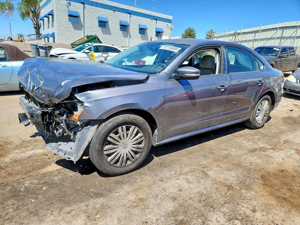 2015 Volkswagen Passat მანქანა იყიდება აუქციონზე, vin: 1VWAS7A37FC022713, აუქციონის ნომერი: 52769886